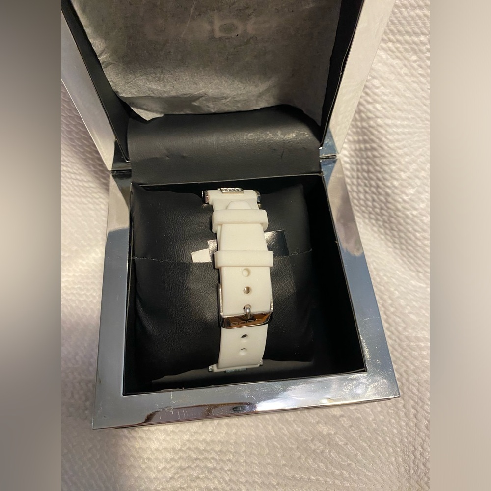Bebe Watch - image 4
